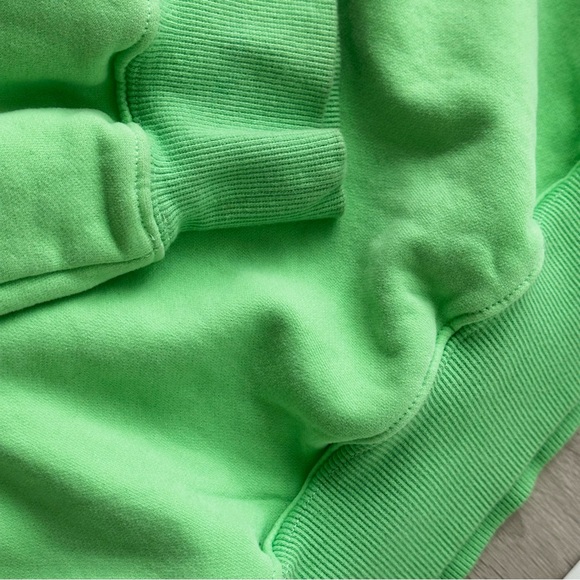 Green Welldone Crewneck Korea - Picture 5 of 11